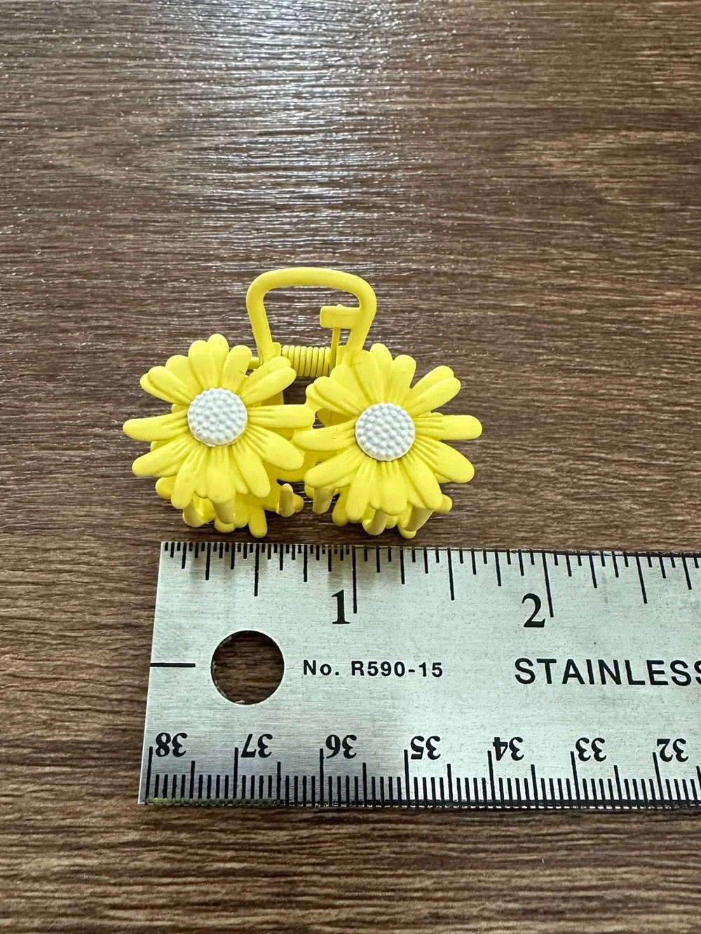 Kids Floral Daisy Hair Clips - White, Lavender, Yellow